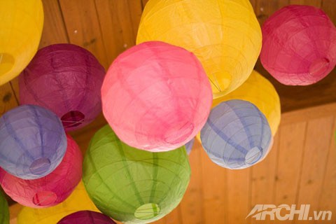 Lễ cưới thêm lung linh với đèn lồng