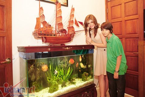 Biệt thự triệu đô của chân dài Andrea tại VN
