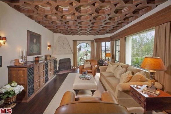 Biệt thự xa hoa của diễn viên hài David Hyde Pierce 