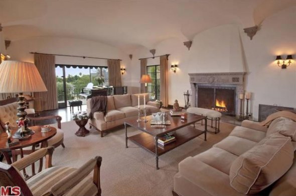 Biệt thự xa hoa của diễn viên hài David Hyde Pierce 