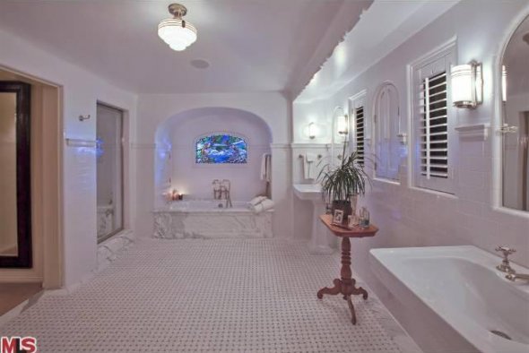 Biệt thự xa hoa của diễn viên hài David Hyde Pierce 