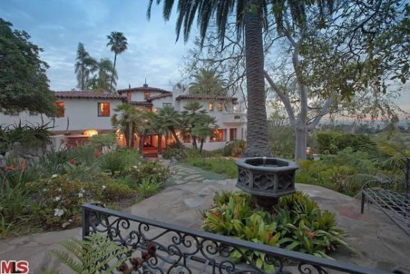 Biệt thự xa hoa của diễn viên hài David Hyde Pierce 