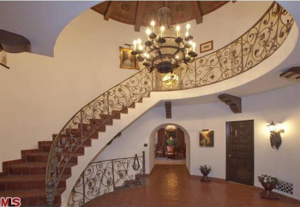 Biệt thự xa hoa của diễn viên hài David Hyde Pierce 