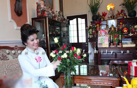 Ghé thăm biệt thự lộng lẫy của Hoa hậu quý bà Kim Hồng