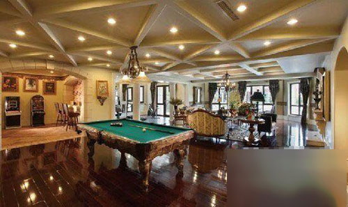 Ngắm biệt thự 2,2 triệu USD của Thư Kỳ 