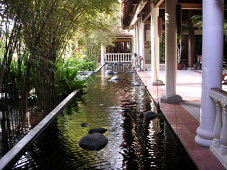 Đem nước vào nhà