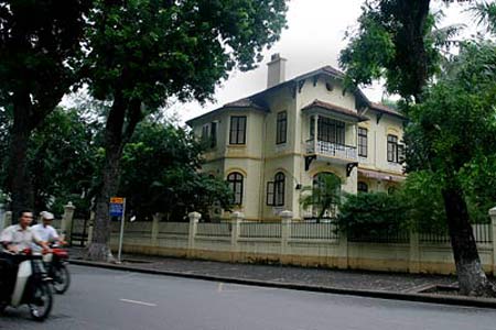 Hà Nội đẹp lạ lùng với kiến trúc Pháp
