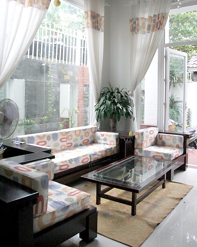 Thăm tổ ấm của Quyền Linh
