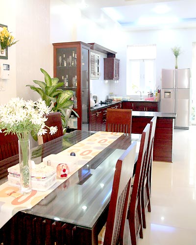 Thăm tổ ấm của Quyền Linh