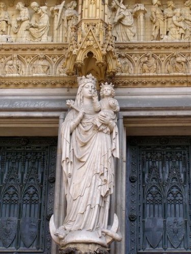 Khám phá công trình kỷ lục Köln