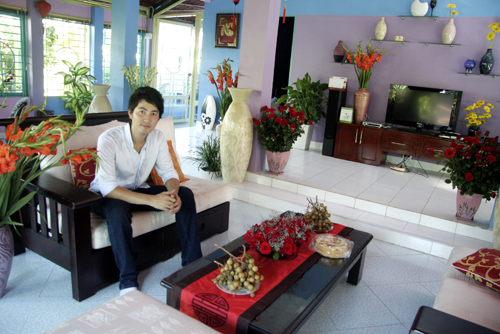 Thăm nhà vườn của Nguyễn Phi Hùng
