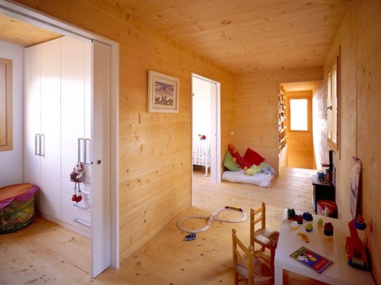 Độc đáo... nhà gỗ bên sườn đồi