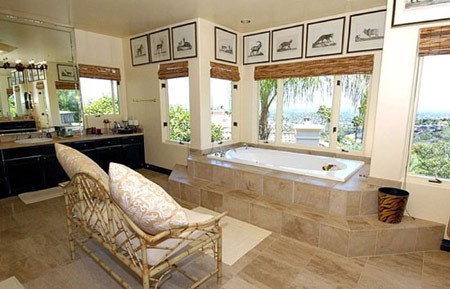Biệt thự của tiểu thư Paris Hilton
