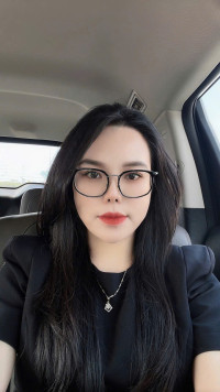Nguyễn Thuý Hồng