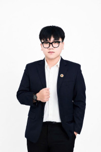 Ung Trần Nhật Hào