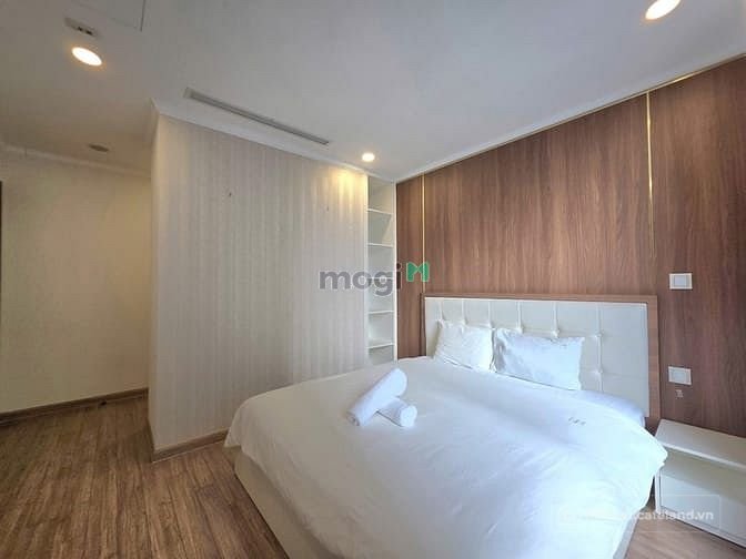 Bán nhà riêng: Cho thuê căn hộ Sunrise CityView Q7 Lh :