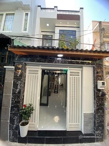 Bán nhà riêng: Bán nhà hẻm 1225, Huỳnh Tấn Phát, phường Phú Thuận, TP. Hồ Chí Mi