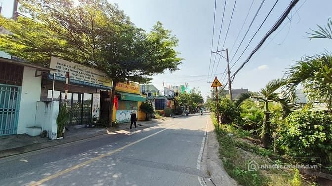 Bán nhà riêng: Bán lô góc 2 mặt tiền đường võ văn hát,P long trường ,Tp thủ đức