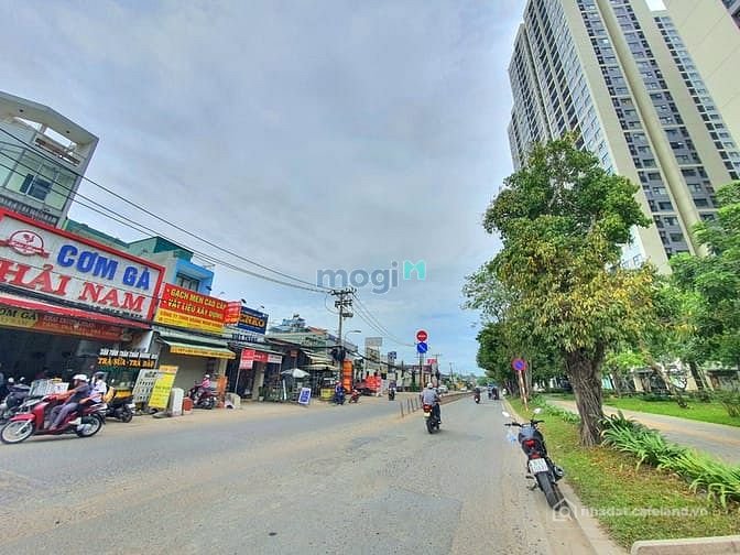 Bán đất thổ cư: Bán nhà Mặt tiền Nguyễn Xiển đối diện trực tiếp Vinhome ,Long Th