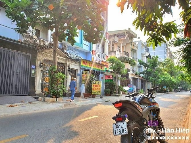 Bán đất thổ cư: Bán Đất mặt tiền đường D1 Man Thiện ,Hiệp Phú .Q9 - DT :105m2 (5