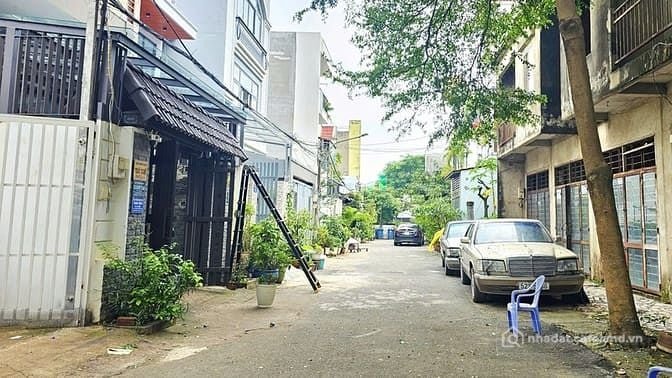 Bán căn hộ chung cư: Bán đất hẻm xe hơi đường làng tăng phú,P tăng nhơn phú A,TP