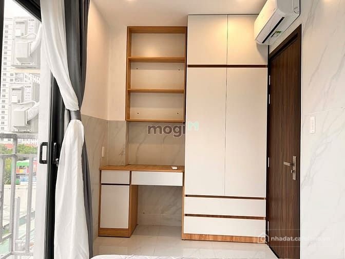 Nhà hàng - Khách sạn: Cho thuê căn hộ 2 phòng ngủ 2WC 50m2 có ban công lớn tại Q