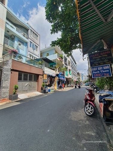 Bán nhà riêng: Bán gấp nhà MTKD Đồng Xoài-gần CHợ Hoàng Hoa Thám-P13-TB.dt 4.3x4