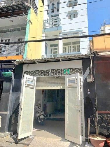 Bán nhà riêng: Bán nhà MT CHu văn An- Tân PHú.DT 3.9x15- ĐÚc 2 Lầu-ST-Giá rẻ 8.2