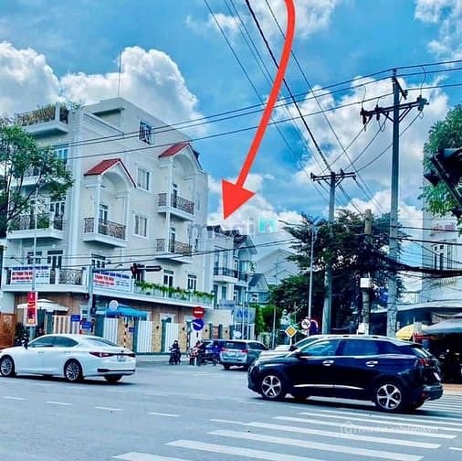 Bán nhà riêng: Nhà 3 lầu mới đẹp mặt tiền Trần Hoàng Na (KDC Hồng Phát), Cần Thơ