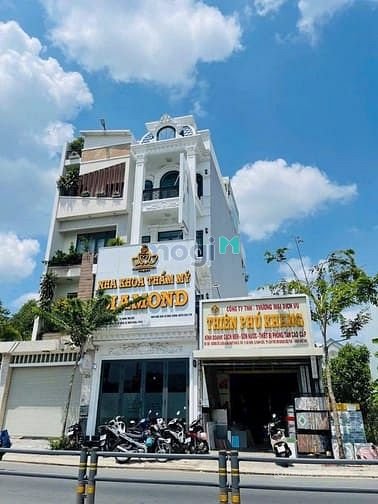 Bán nhà riêng: Bán gấp - Nhà 3 lầu mặt tiền Trần Hoàng Na - KDC Hồng Phát, Cần t