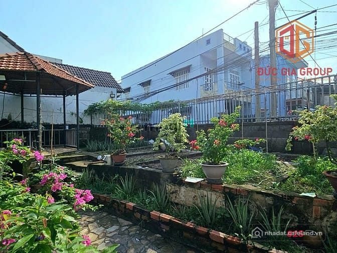 Bán nhà riêng: Bán 500m2 nhà biệt thự 2 mặt tiền Huỳnh Văn Nghệ Phường Bửu Long 