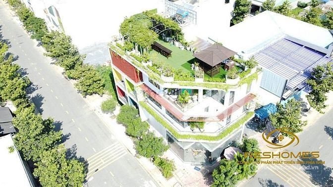 Bán nhà riêng: Biệt thự góc 2 mặt tiền siêu VIP khu dân cư D2D,1 trệt 4 lầu giá 