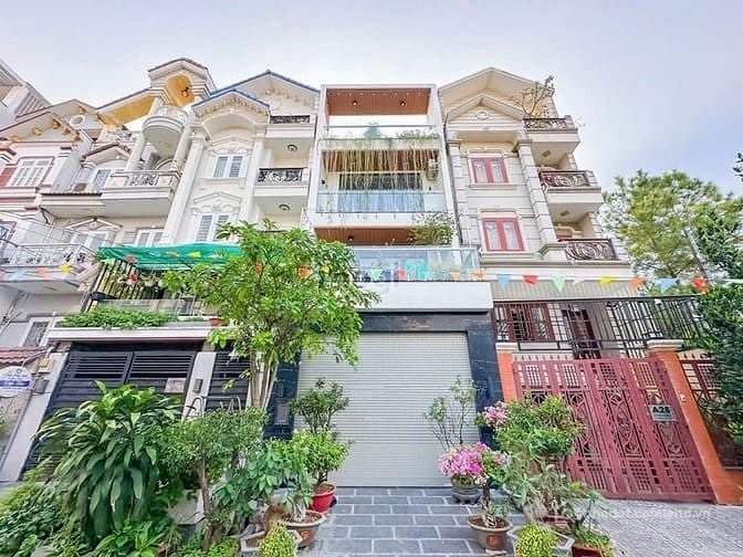 Bán nhà phố dự án: Nhà Phố Hiện Đại sang trọng - KDC Nam Long Phú Thuận Quận 7 -