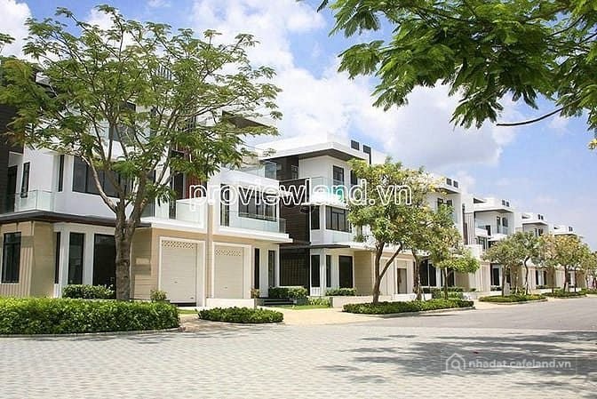 Bán nhà phố dự án: Bán biệt thự song lập Lucasta Quận 9, 175m2 đất, 3 tầng, 3PN,