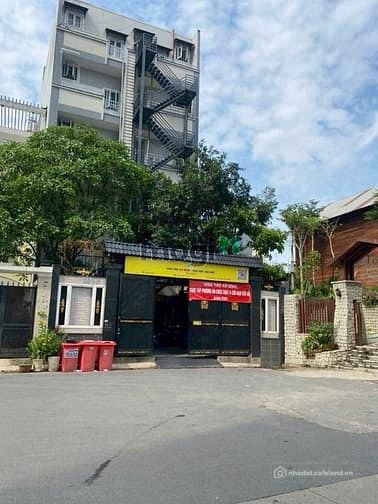 Bán nhà mt gần nhà ga T3, Phường 13, Tân Bình. DT: 7x15m. Giá: 20 tỷ