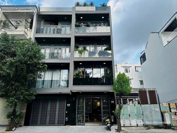 Bán biệt thự: Nhà Phố hiện đại xây dựng mới mặt tiền đường 12m KDC Công Ích