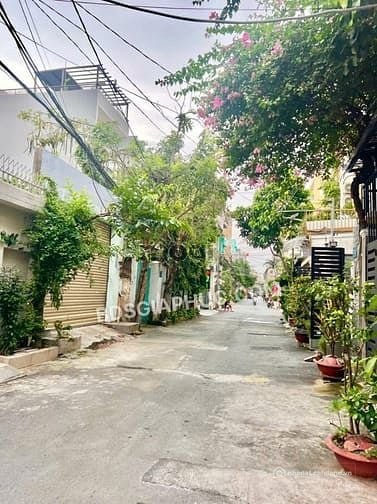 Bán nhà riêng: Nhà 2 tầng khu Kiều Đàm, Tân Hưng quận 7. 5*16 hơn 11 tỷ.