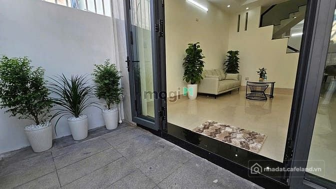 Bán nhà gần biển-DT56m2-2tầng-2PN-vĩnh Hải -Nha Trang - chỉ 3ty5(hiếm)