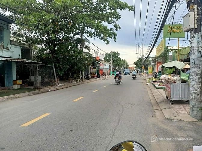 Bán nhà phố dự án: Lô góc mặt đường Phạm Hữu Lầu, Phước kiển. 114 m2 thổ cư chỉ 