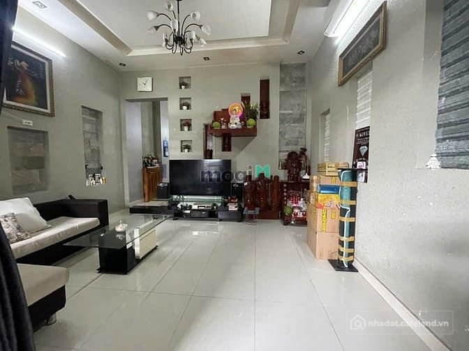 Bán biệt thự: Bán Nhà 1 Trệt 3 Lầu Đường Số 4 Nguyễn Xiển Gần VinHomes