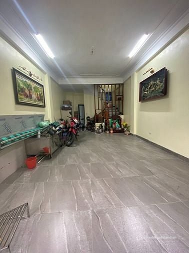 Bán nhà riêng: Nhà 5 Tầng, Ngõ 98 Đàm Quang Trung, Aeon Long Biên, Ô tô, Kinh Do