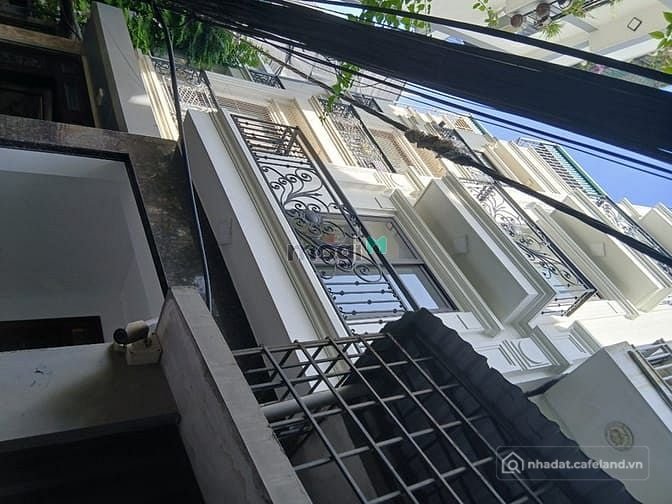 Bán nhà riêng: Bán nhà mới xây Ngọc Lâm (55 m²) 6 tầng thang máy. Giá 11,5 tỷ