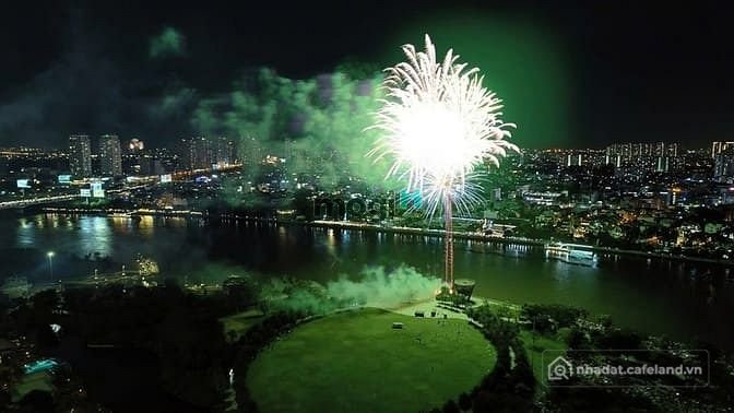 Vinhome Central Park 141m2,3pn shvv chỉ 29,5ty view trực diện sông SG