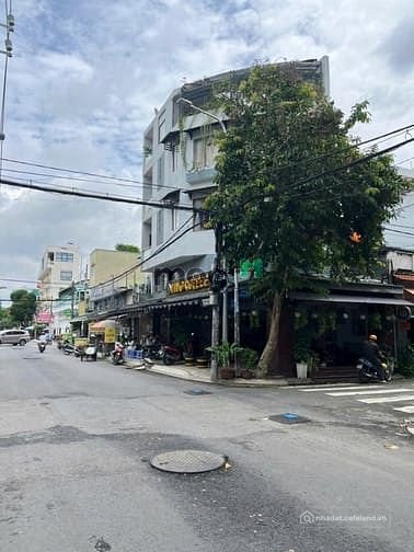 Bán nhà riêng: Bán nhà góc 2mt  hẻm Nguyễn Thái Bình, P.12, Tân Bình. DT: 5,5x15