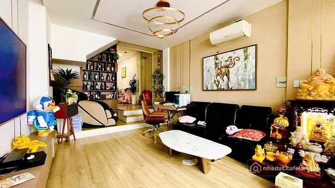 Bán nhà riêng: Nhà đẹp 4L có hầm HXT Quang Trung 80m2 ngang 4m gần Emart 2 chỉ 9