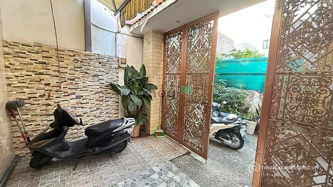 Bán nhà riêng: Sơn kỳ Tân Phú he xe hơi 4.8m x 18m 3 tầng chỉ 8.7 tỷ