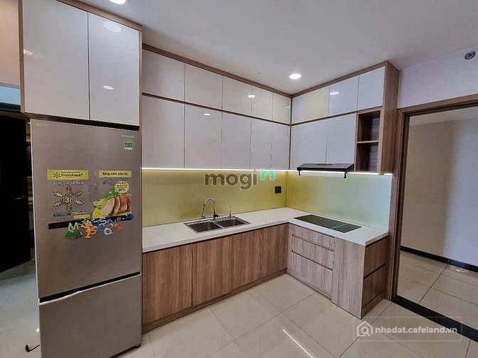 Bán căn hộ chung cư: Bán căn hộ Quang Thái, 2PN/2WC, tặng nội thất, giá 2.850 tỷ