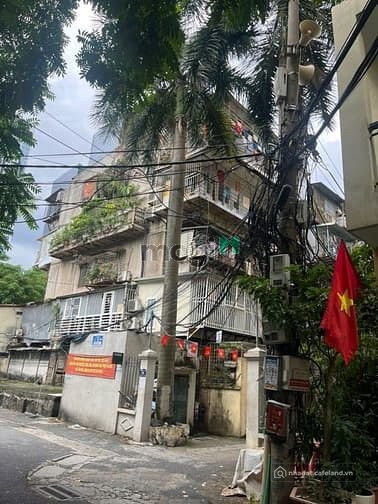 Bán căn hộ chung cư: Bán căn tập thể chính chủ tầng 5 ngõ 3 Vạn Phúc Ba Đình đối