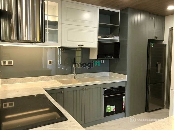 Bán căn hộ chung cư: Bán Scenic Valley 2PN - 80m2, view hồ bơi rất đẹp, gió cực 