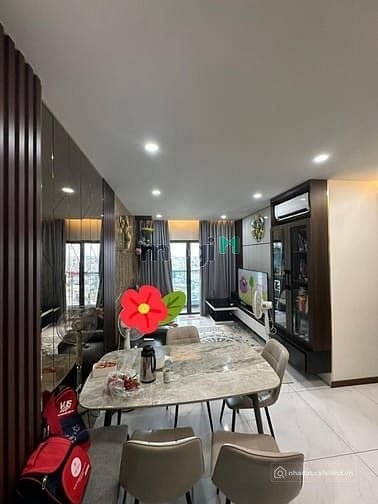Bán căn hộ ResGreen Tower Tân Phú, có Sổ, căn góc 82m2 3PN-2WC, NT đẹp